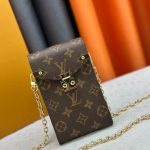 Louis Vuitton Phone Pouch Metis Monogram Brown 17Cm M13572 - Image 3