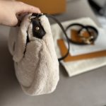 Louis Vuitton Bag Ski Cozygram Sunset Bag Cream 27Cm M12097 - Image 9