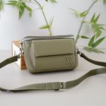Louis Vuitton Pilot Bag Khaki Green 29Cm - Image 3