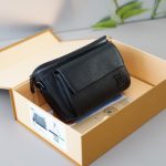 Louis Vuitton Pilot Bag Black 29Cm - Image 5