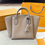 Louis Vuitton Mahina Leather Haumea Bag Beige 30Cm - Image 3
