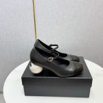 Chanel Mary Janes Patent And Imitation Pearls Black G46775 B22202 94305 - Image 3