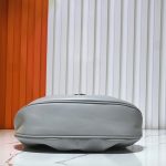 Louis Vuitton Sunset Vibe Lv Vibe Silver 27Cm - Image 8