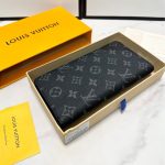 Louis Vuitton Vertical Wallet Monogram Black 20cm - Image 7