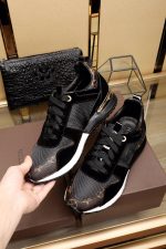NEW ARRIVAL LOUIS VUITTON UNISEX SHOES OUTDOOR SNEAKER - Image 2