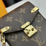 Louis Vuitton Phone Pouch Metis Monogram Brown 17Cm M13572 - Image 5