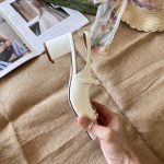 Gucci Women's Horsebit Pump White Leather - Image 7