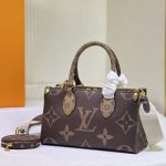 Louis Vuitton Onthego East West Giant Monogram 25Cm M46653 - Image 5