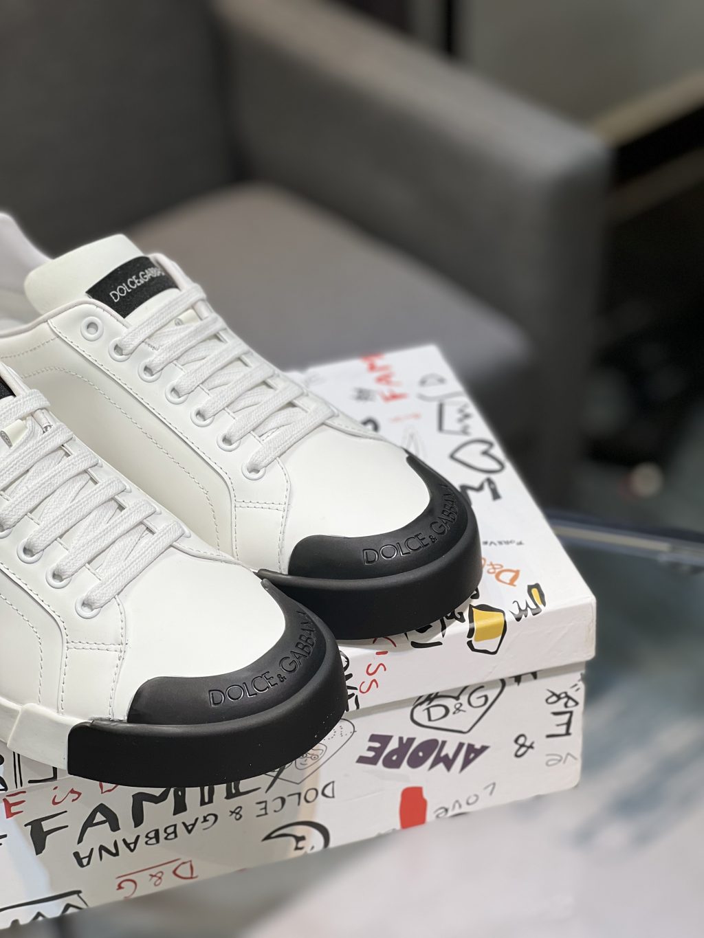 D&G latest official website synchronization model - Image 4