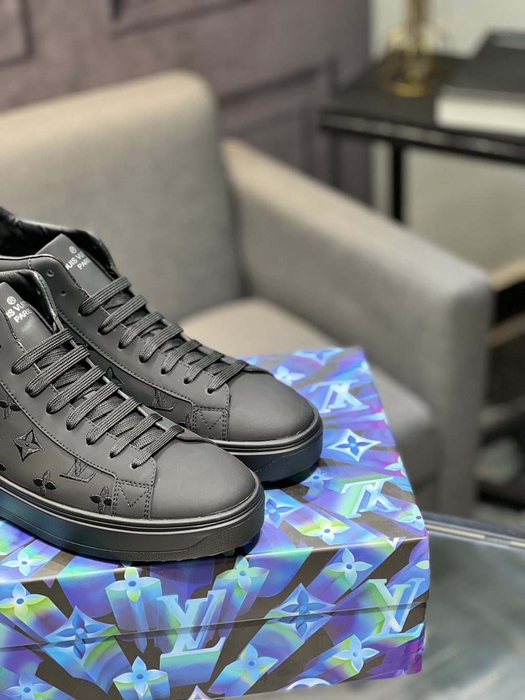 LV MEN SHOES 40-44 - Image 3