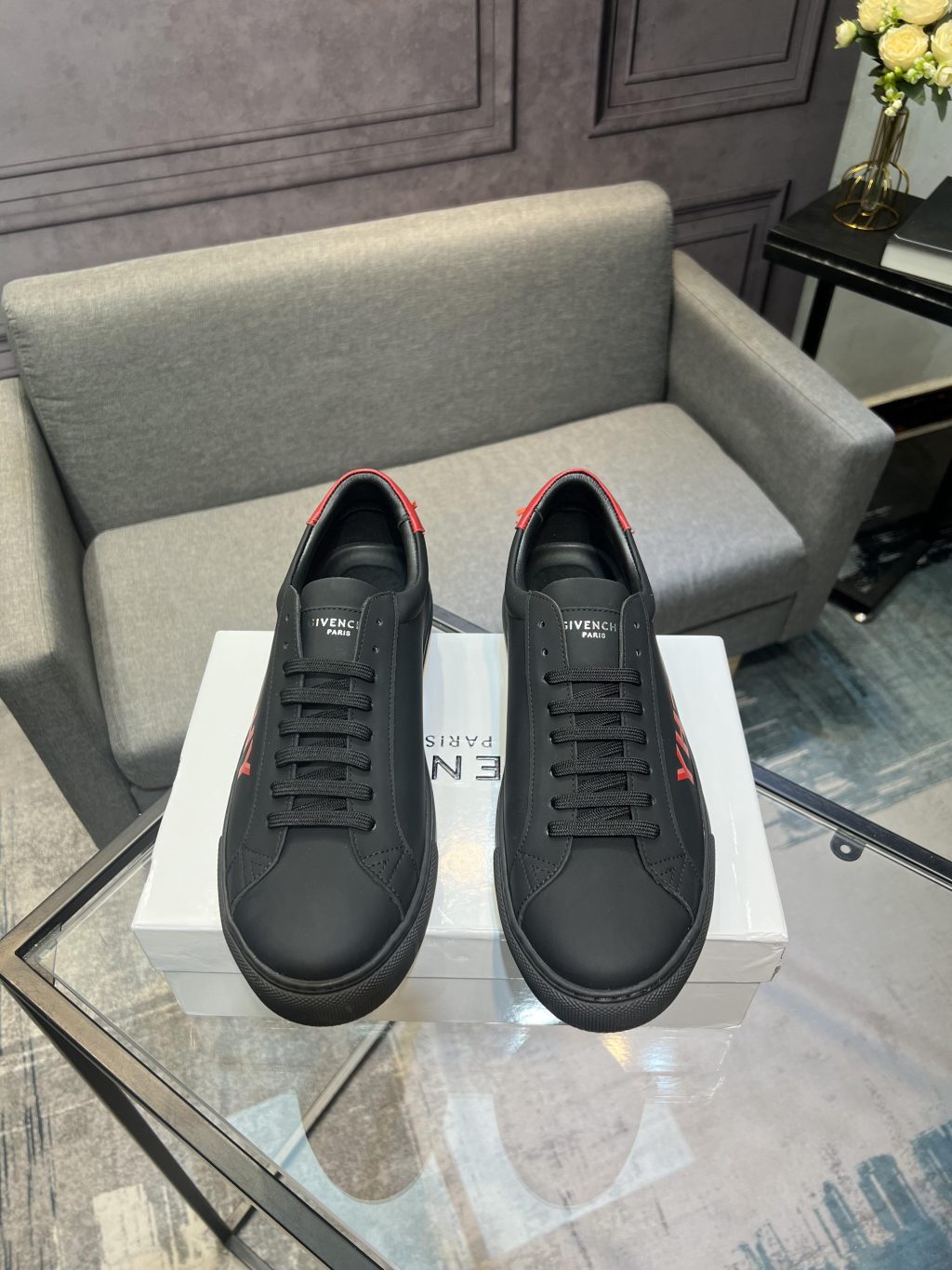 Givenchy New Arrival Sneaker - Image 5