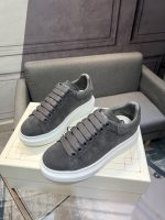 Alexander McQueen Sneaker - Image 6