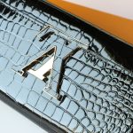 Louis Vuitton Capucines Crocodile Leather Long Wallet Black 20cm - Image 6