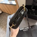 Saint Laurent Gany Vanity Bag In Patent Leather Black 19Cm - Image 11