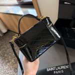 Saint Laurent Gany Vanity Bag In Patent Leather Black 19Cm - Image 6