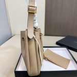 Saint Laurent Paris Vii Hobo Bag Beige 30Cm - Image 8