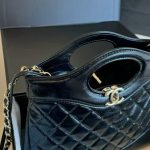 Chanel 31 Bag Leather Black 24Cm - Image 5