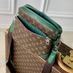 Louis Vuitton Trio Messenger Bag Green 25Cm M12766 - Image 3