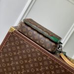 Louis Vuitton Trio Messenger Bag Green 25Cm M12766 - Image 7