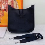 Hermes Clemence Evelyne Pm 25Cm Black Noir - Image 4