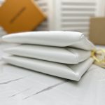 Louis Vuitton Coussin PM Monogram Multicolor Shoulder Bag White 26cm M21209 - Image 6