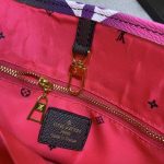Louis Vuitton Onthego PM Midnight Fuchsia 25Cm - Image 6