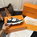 Louis Vuitton Trainer Sneaker Black And White 1A9Jgb - Image 6