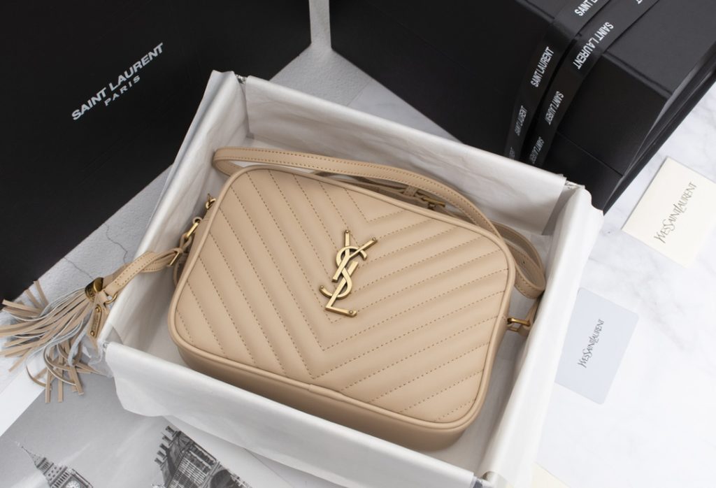 Saint Laurent Lou Camera Bag In Quilted Leather Beige Gold 23cm 612544DV7072721 - Image 3