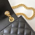 Saint Laurent Envelope Medium In Quilted Grain De Poudre Embossed Leather Black Gold 24Cm 600185Bow911000 - Image 6