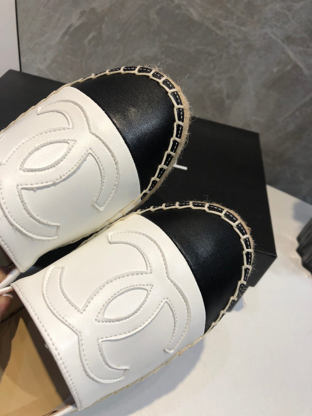 Chanel Embroidered Espadrille Leather Black Cap Toe Flats White CC - Image 7