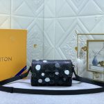 Louis Vuitton X Yayoi Kusama Steamer Wearable Wallet Monogram Eclipse Black 18cm - Image 3