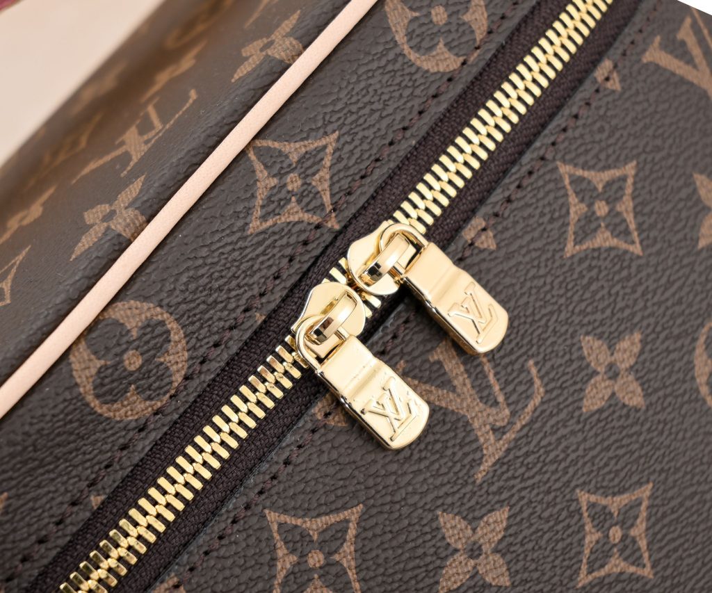 Louis Vuitton Nice BB Monogram Canvas Vanity Case Brown 24cm M42265 - Image 11