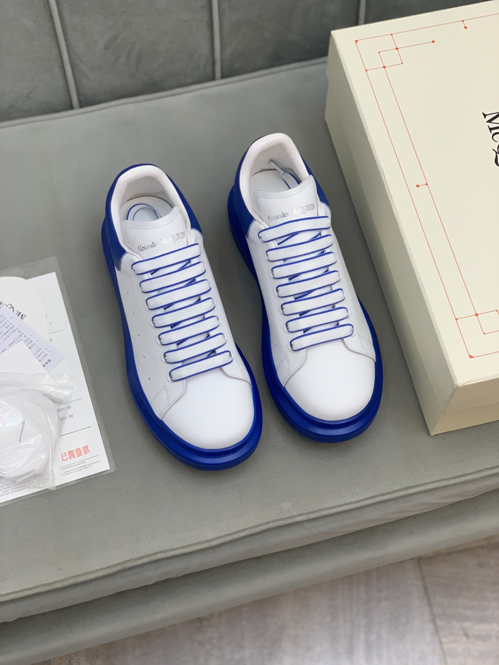 ALEXANDER MCQUEEN - Image 3