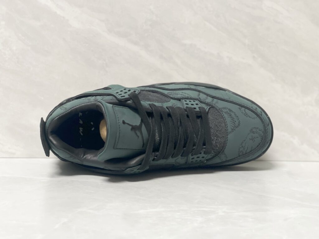 Nike Jordan Air Jordan 1 Sneaker - Image 5