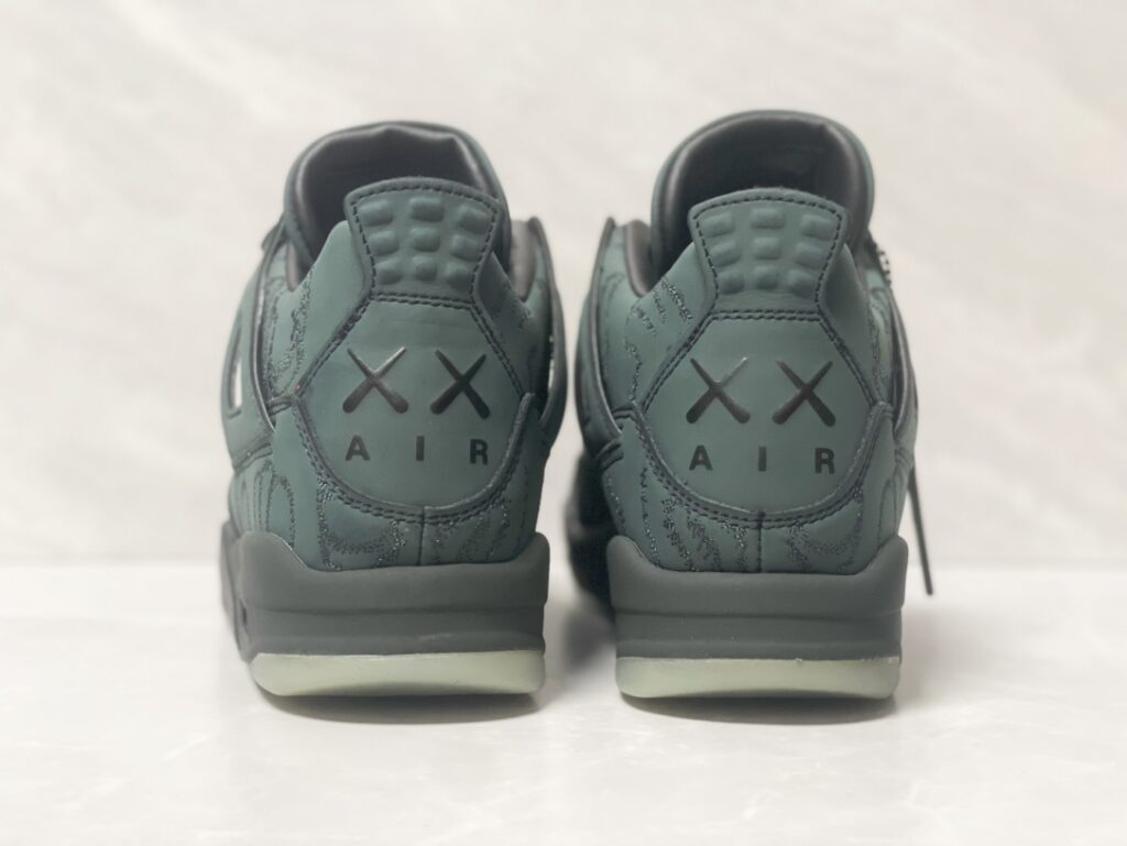 Nike Jordan Air Jordan 1 Sneaker - Image 3