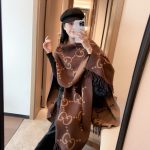 Gucci Cashmere Poncho Brown 120cm - Image 4