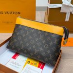 Louis Vuitton Pochette Voyage Souple Bag Yellow 29Cm M13198 - Image 3