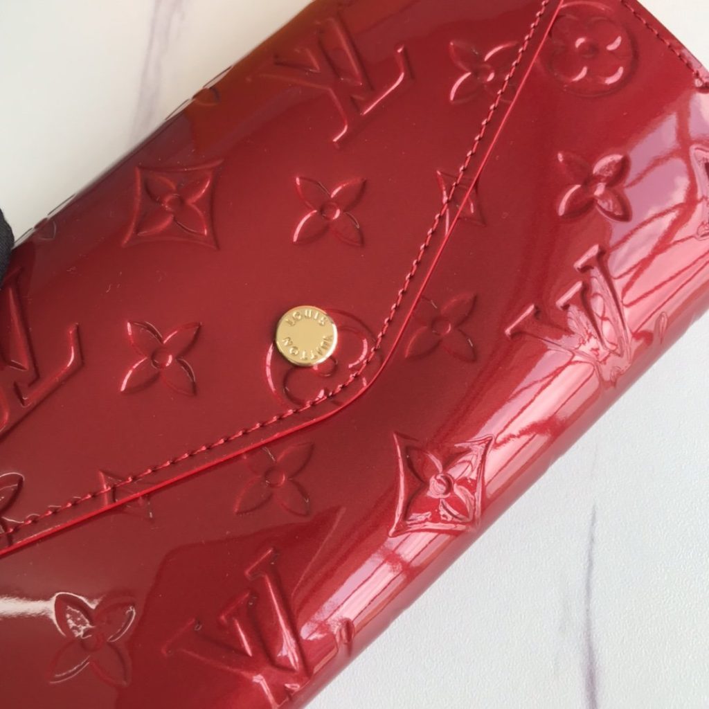 Louis Vuitton Sarah Wallet Monogram Red 19Cm - Image 5