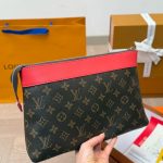 Louis Vuitton Pochette Voyage Souple Bag Pink 29Cm M13356 - Image 4