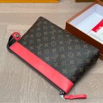 Louis Vuitton Pochette Voyage Souple Bag Pink 29Cm M13356 - Image 6