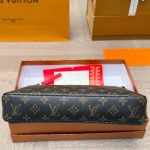 Louis Vuitton Pochette Voyage Souple Bag Pink 29Cm M13356 - Image 8