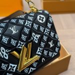 Louis Vuitton Twist MM Monogram Jacquard Black 23Cm - Image 4