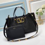 Valentino Garavani Medium Straw Summer Tote Black 35Cm - Image 3