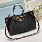 Valentino Garavani Medium Straw Summer Tote Black 35Cm - Image 4