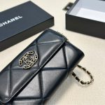 Chanel Flap Bag Black 19Cm - Image 6