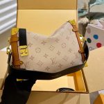 Louis Vuitton Side Trunk MM Monogram Dune 23Cm M46907 - Image 6