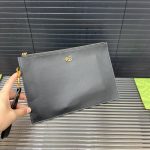 Gucci Gg Leather Pouch Clutch Bag Black 29Cm - Image 4