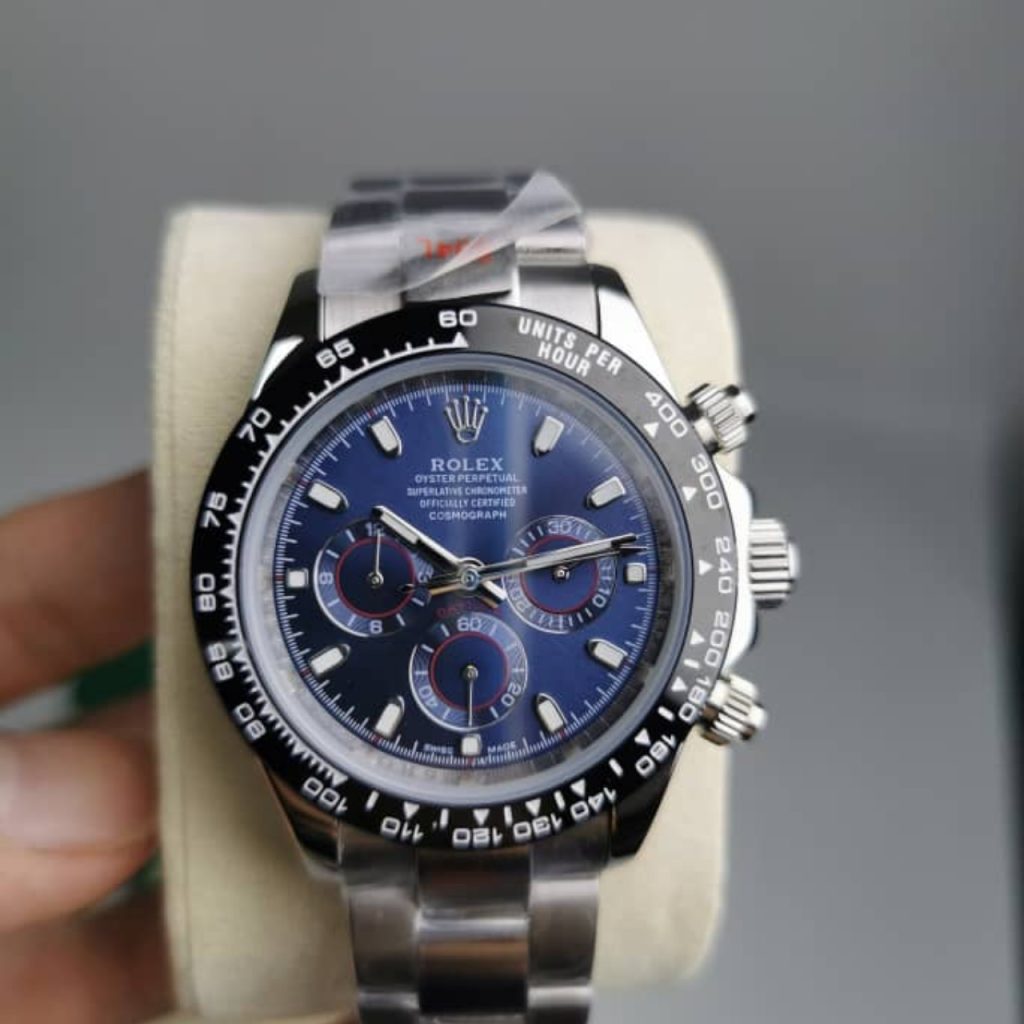 Rolex Oyster Perpetual Cosmograph Daytona 40mm - Image 3