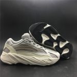 YEEZY BOOST 700 V2 STATIC WAVE RUNNER - Image 2