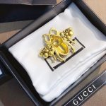 Gucci Gg Black And Red Bee Brooch Gold With Pearl - Image 6
